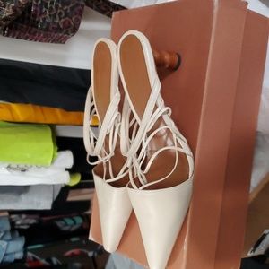 NIB rejina pyo shoes